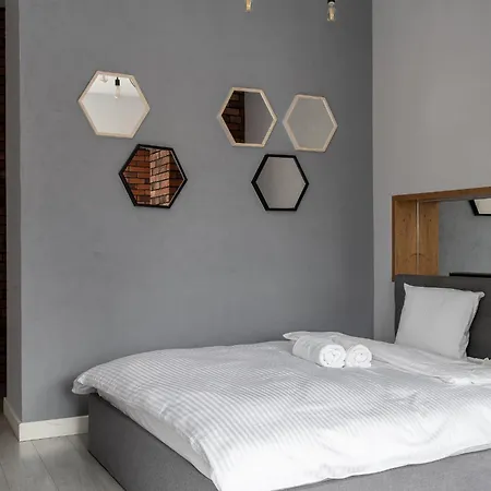 Rentplanet - Ruska Apartment