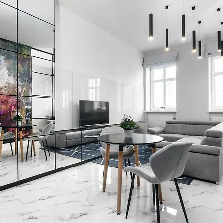 Rentplanet - Ruska Apartment *